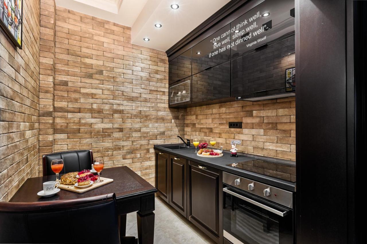 Apartment Lav In The City Centre Котор Екстериор снимка