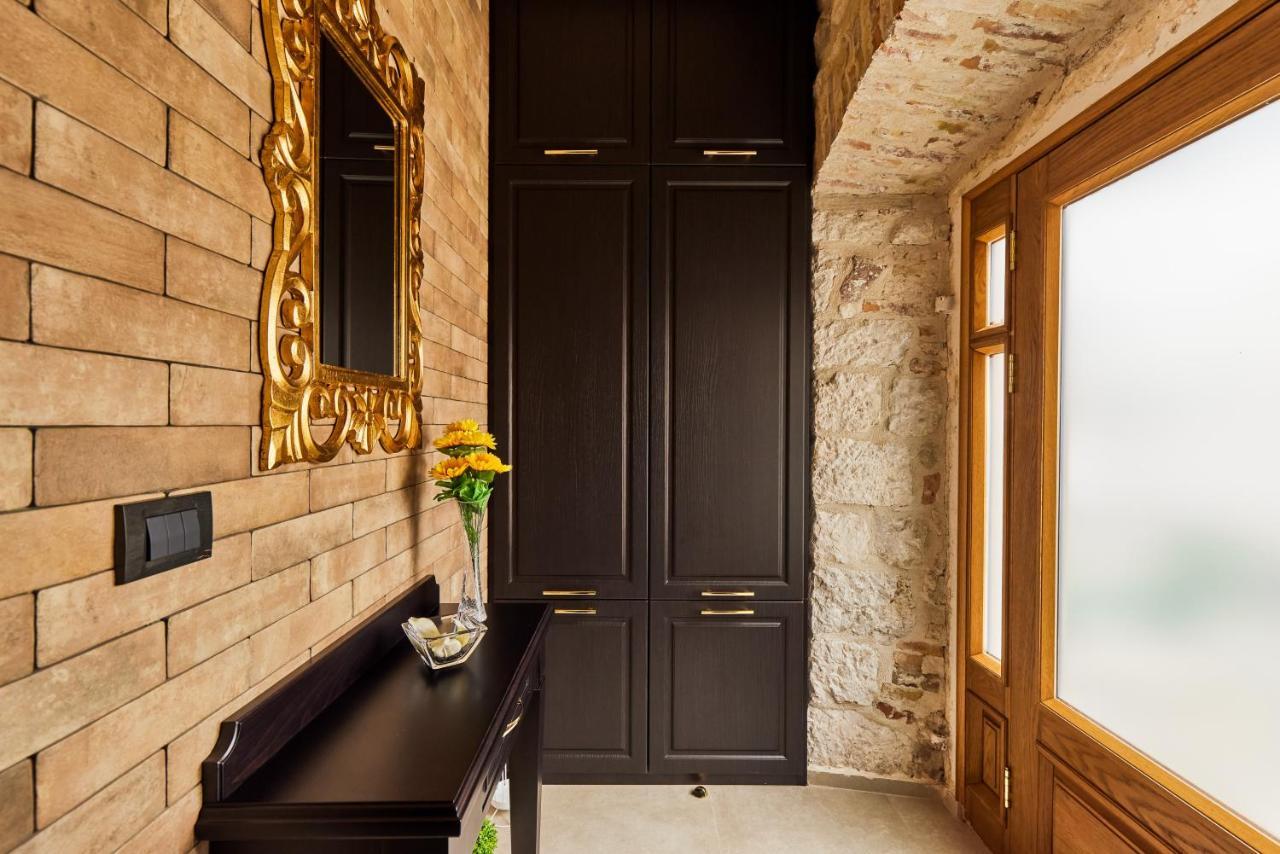 Apartment Lav In The City Centre Котор Екстериор снимка
